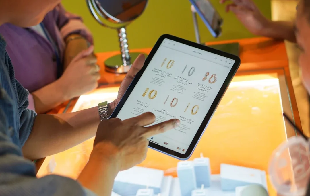 The Future of Education and Research in the Age of Industry 4.0: Leveraging Emerging Technologies like Blockchain, Virtual Reality, and Quantum Computing